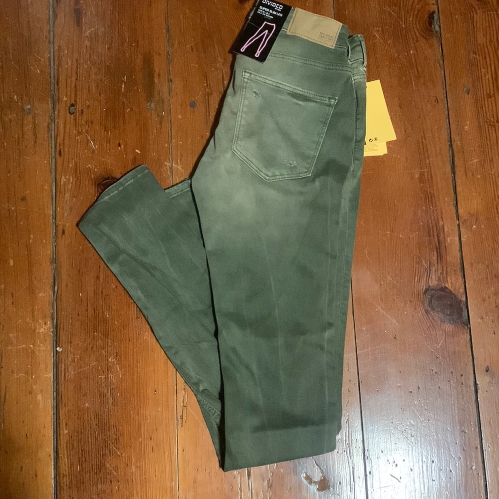 H&M DIVIDED Skinny Jeans Sz 6 NWT